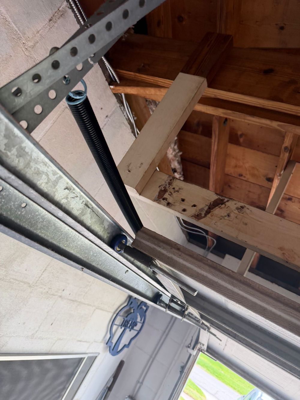 Extension spring repair and replacement