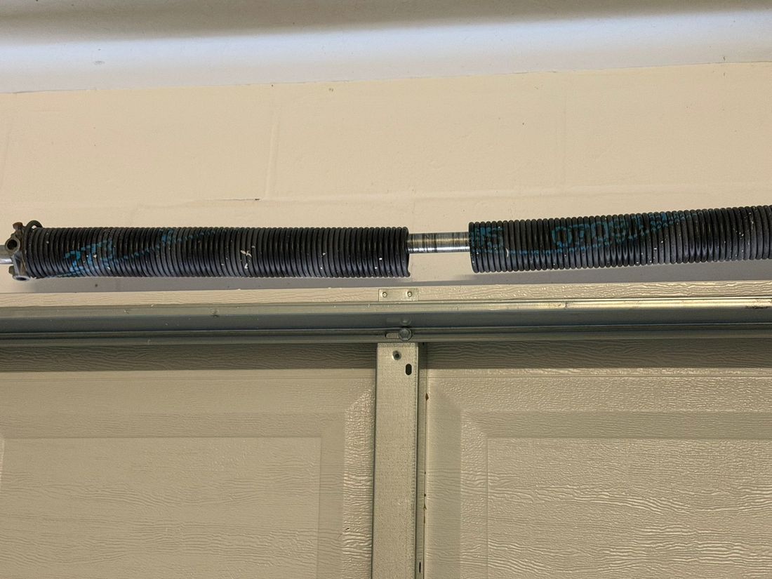 Torsion spring repair and replacement in Tampa Bay, FL