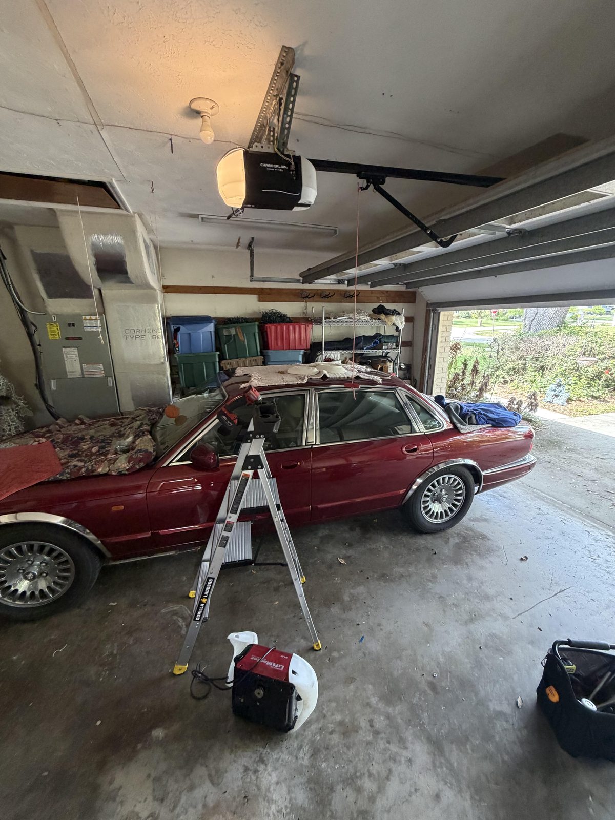 Old Chamberlain garage door opener before replacement